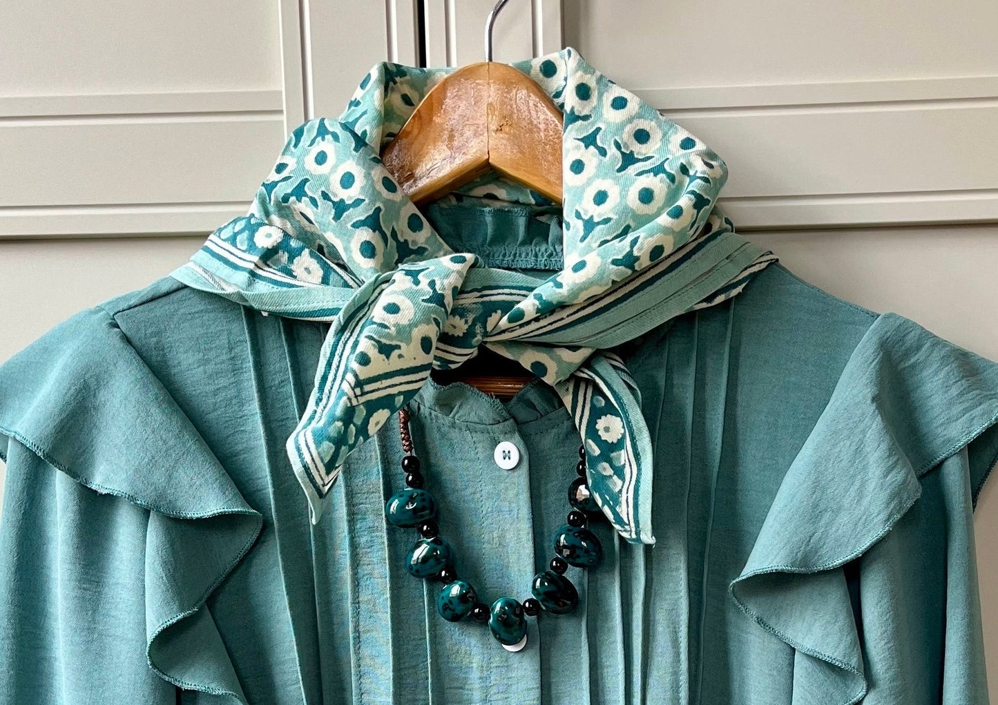 Collar Creta turquesa jaspeado