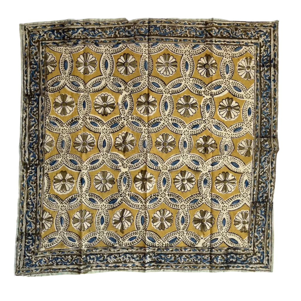 Pañuelo Yamuna - Kalamkari geométrico dorado mostaza