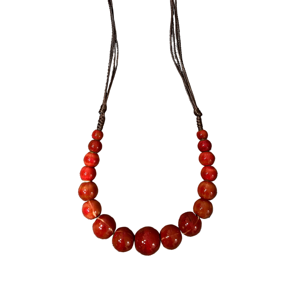 Collar cuentas bermejo